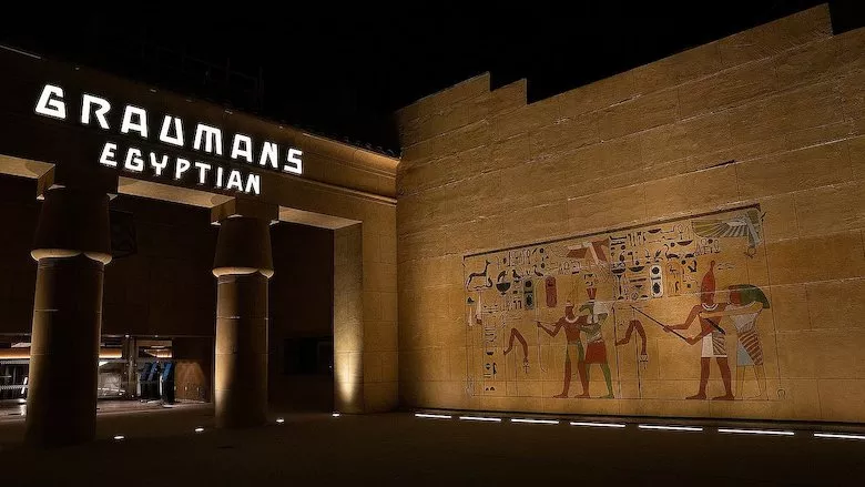El templo del cine: 100 años del legendario Egyptian Theatre